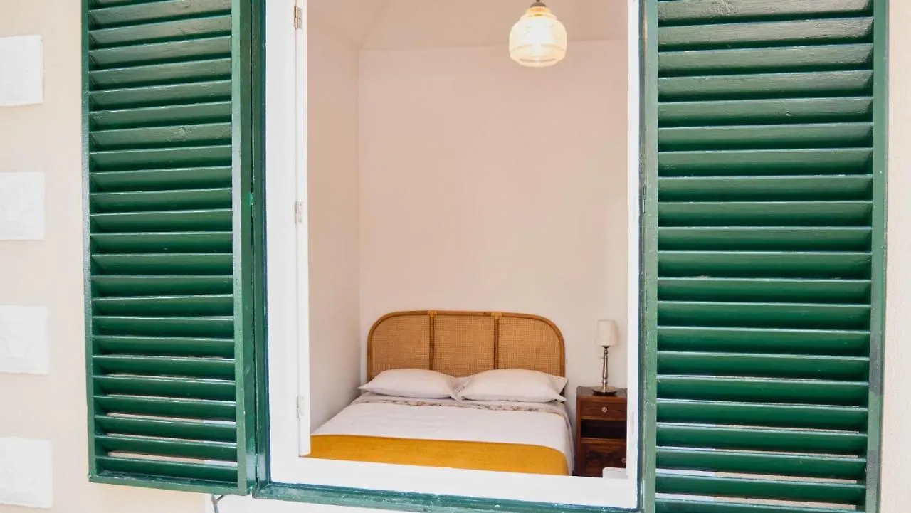 Villa Casa Da Bungavillia à Machico  Hébergement de vacances Machico (Madeira)